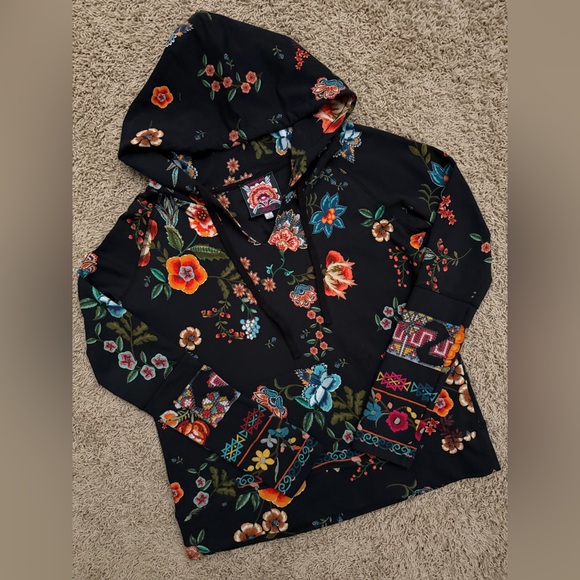 JOHNNY WAS Hoodie Sweatshirt Women Small Ardell Floral Boho Pockets - Picture 2 of 4